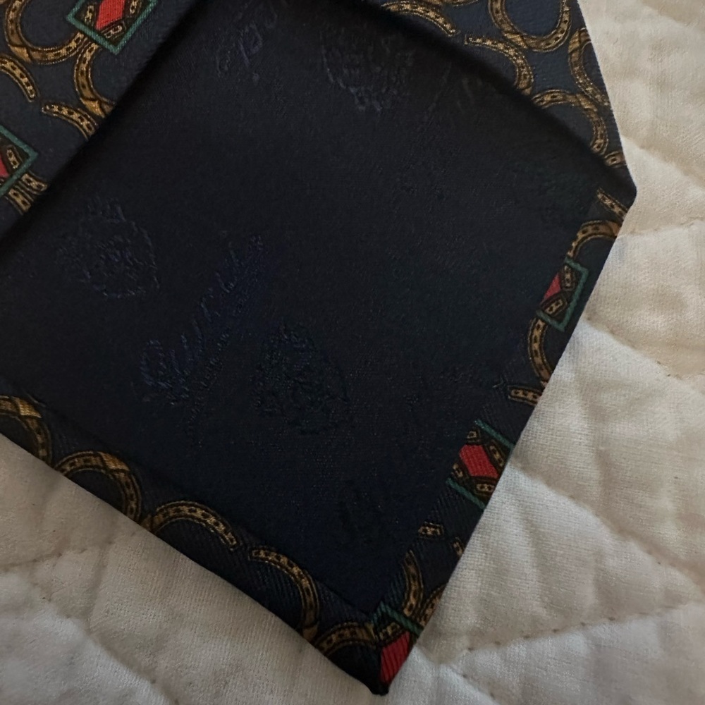 Gucci - Picture 5 of 15